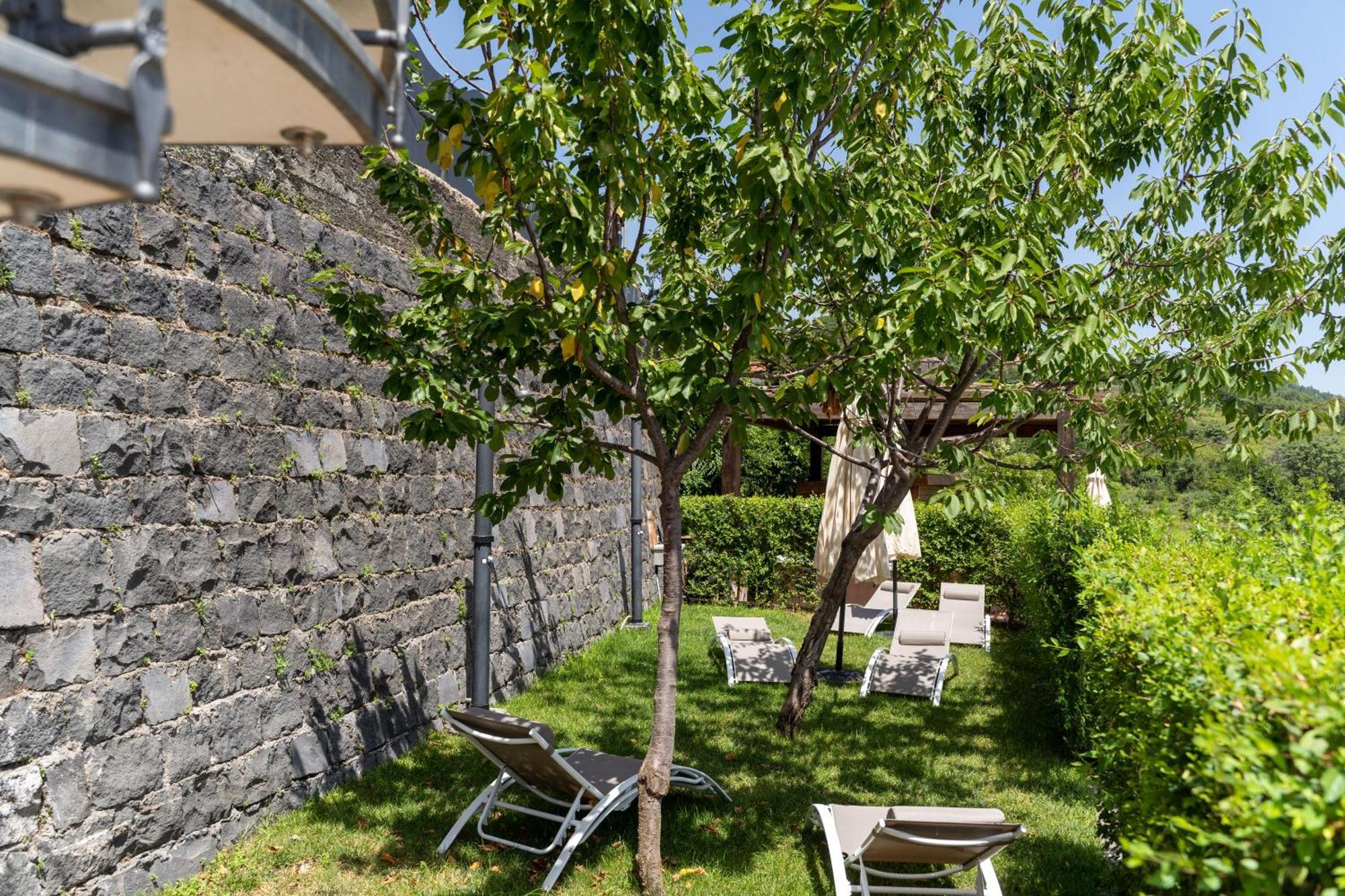 Etna Sunshine Rent Rooms Puntalazzo Екстериор снимка